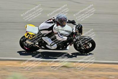 media/May-31-2025-Classic Track Day (Sat) [[da23ab3028]]/Group A/Session 4 (Turns 4 and 6)/